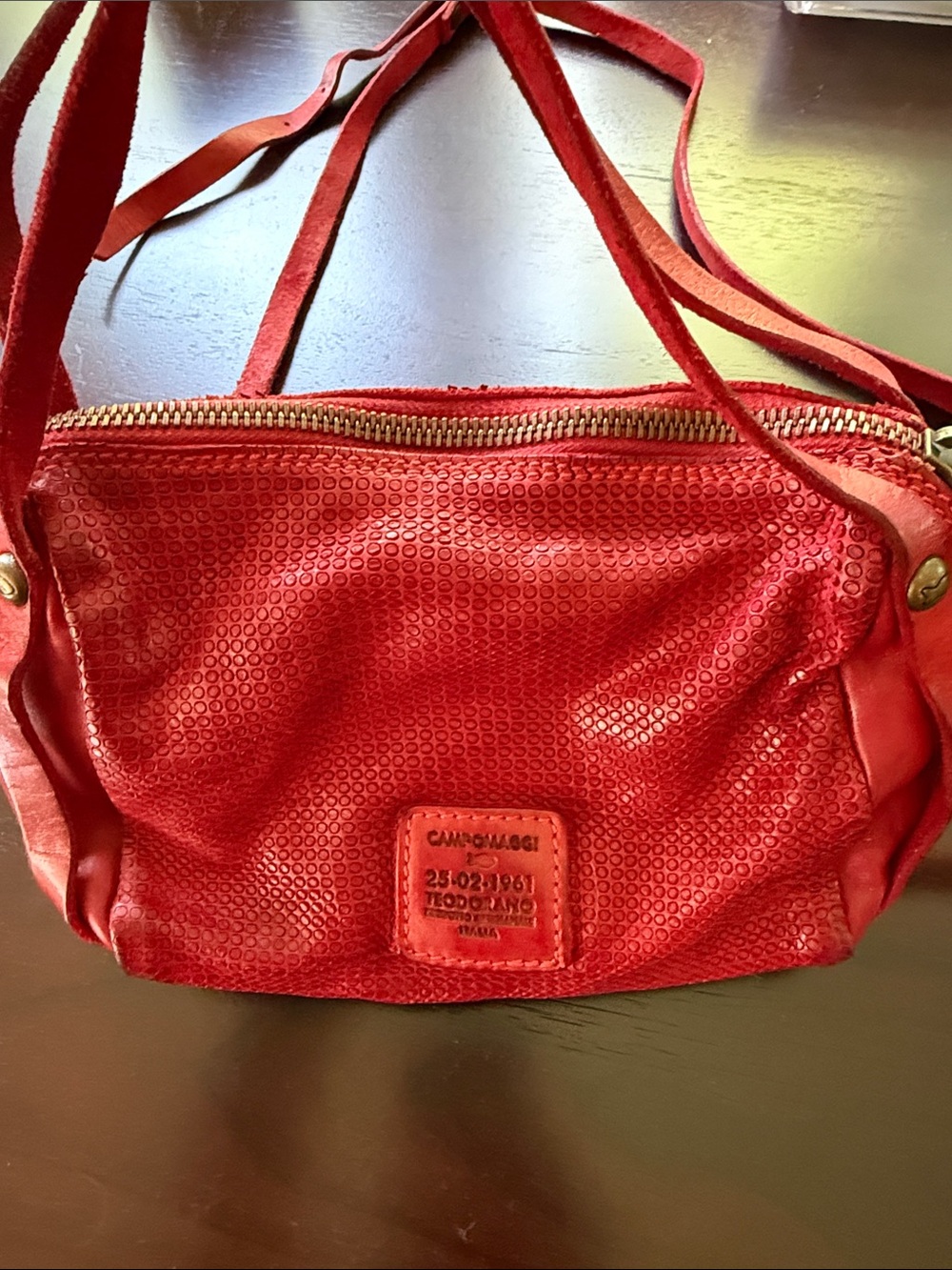 Campomaggi Vibrant Red Textured Leather Crossbody Bag
